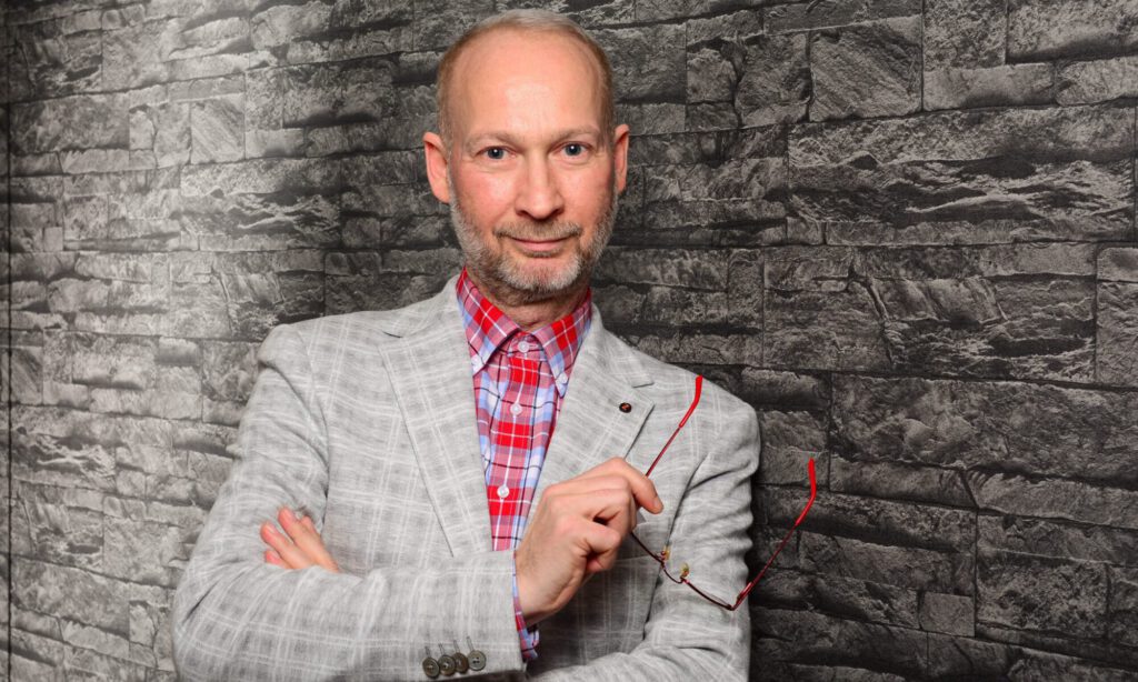 Mario V.W.B.R. Obst - Press